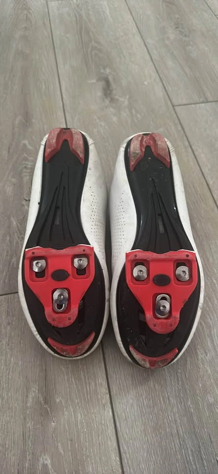 Special bike shoes - photo 2