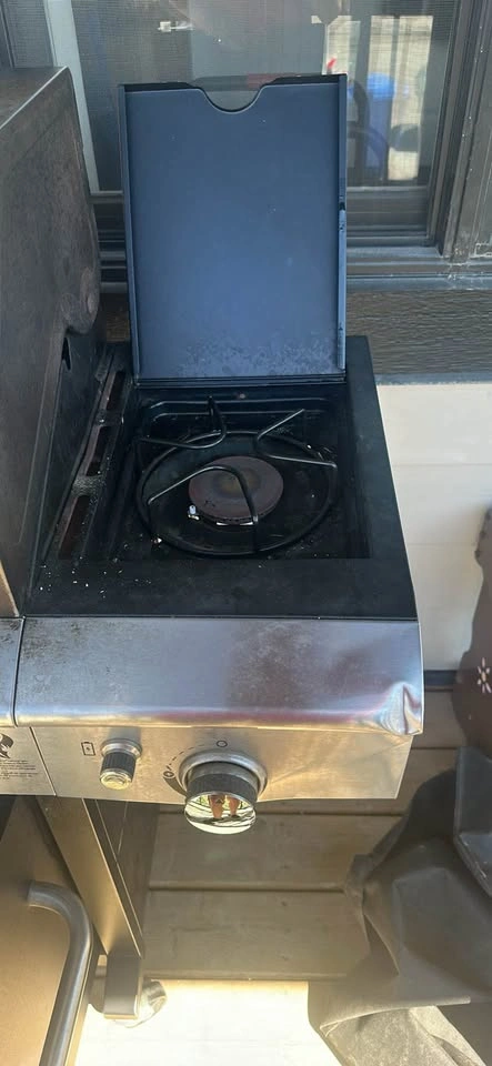 Nexgrill 6 burner grill - photo 2