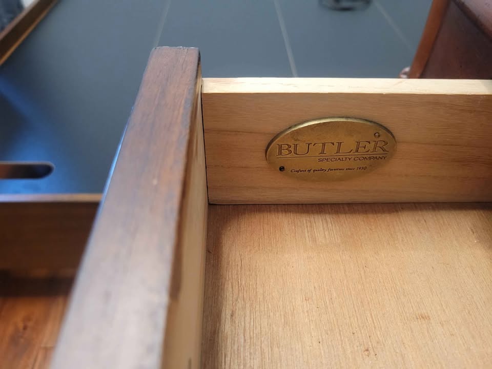 Butler Specialty Console Table - photo 3