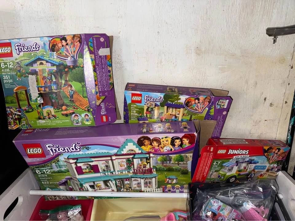 Large LEGO Collection - Friends, Disney, Trolls, and Unikitty - photo 5