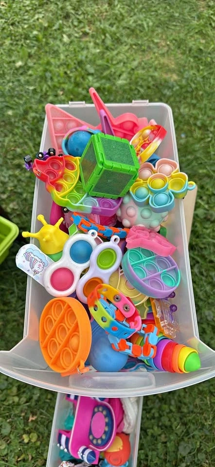Lot of fidgets and Pop-its