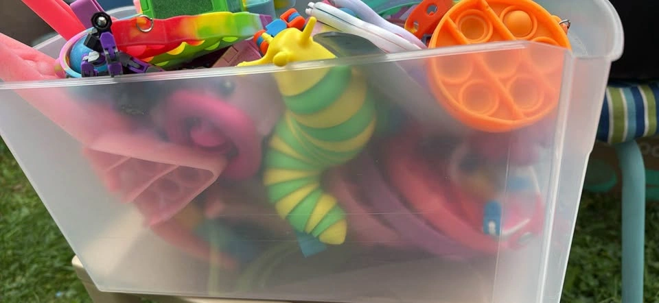 Lot of fidgets and Pop-its - photo 2