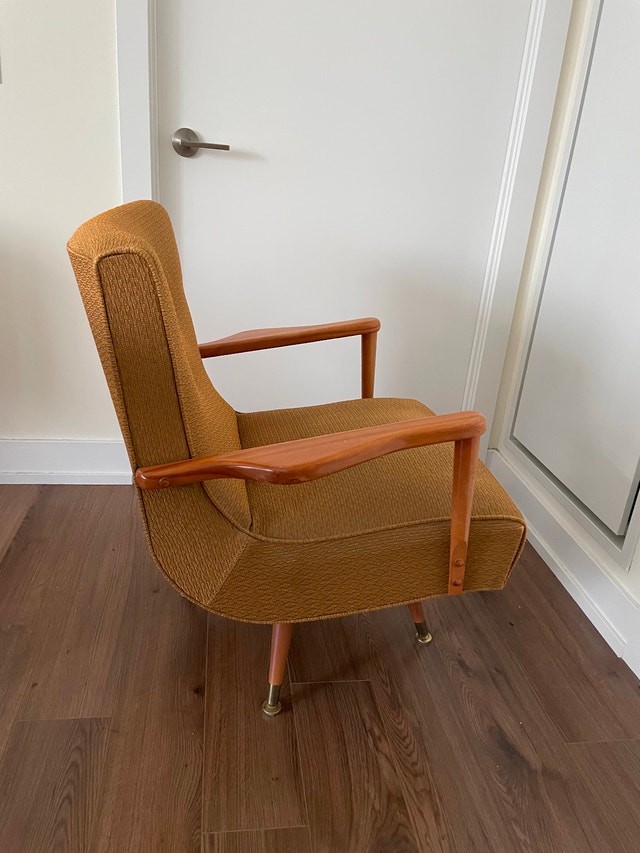 Mid Century Modern Swivel Chair - photo 2
