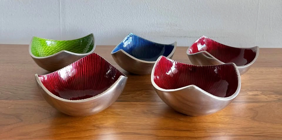 Simply Designz Handcrafted Aluminum & Enamel 11-Piece Serving Se - photo 2