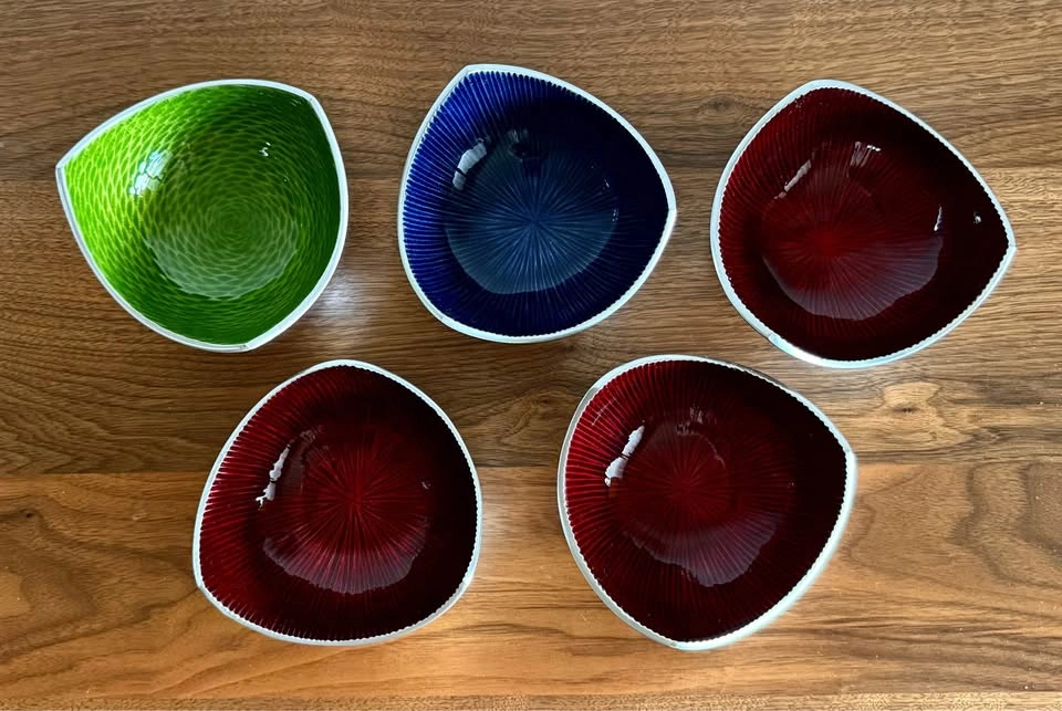 Simply Designz Handcrafted Aluminum & Enamel 11-Piece Serving Se - photo 3