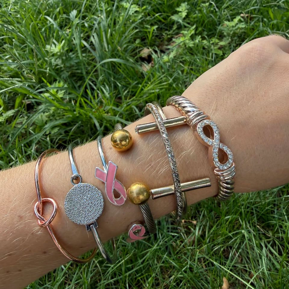 Lot of 7 Fashion Bangle Bracelets & Cuffs - photo 3