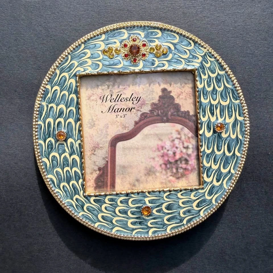 Vintage Wellesley Manor Enamel & Jeweled Round Picture Frame