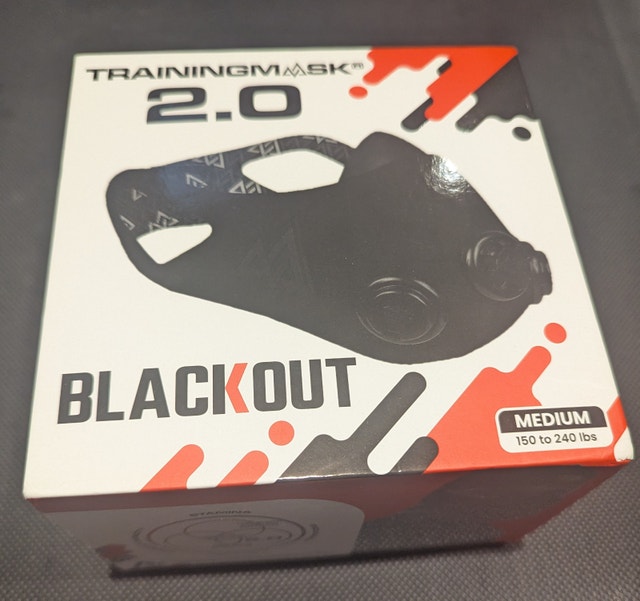 Elevation Training Mask 2.0 Blackout Medium (LIKE NEW CLEAN)