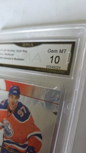 2016 Upper Deck Canada Card Day #6 Connor McDavid RC GMA 10 - photo 2
