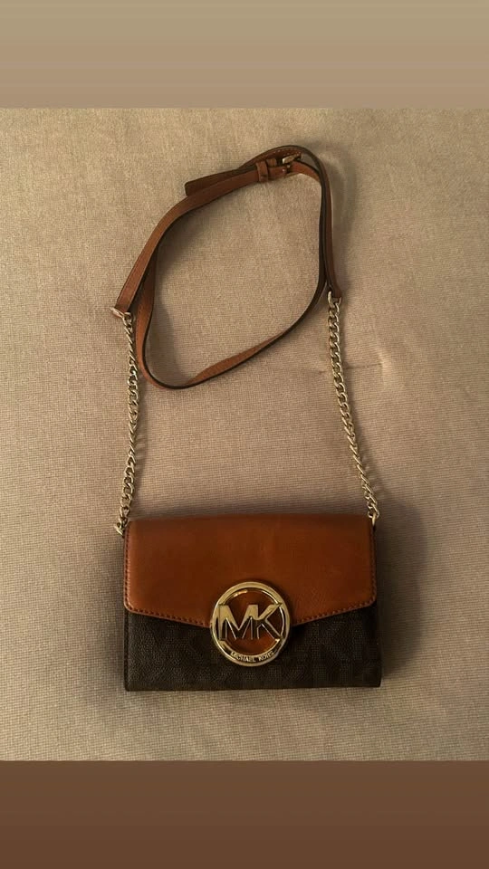 Michael Kors Hudson Phone Crossbody Bag - photo 4