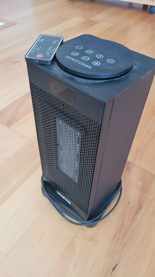 LEAEYFE Ceramic Tower Space Heater with Remote Control - photo 3