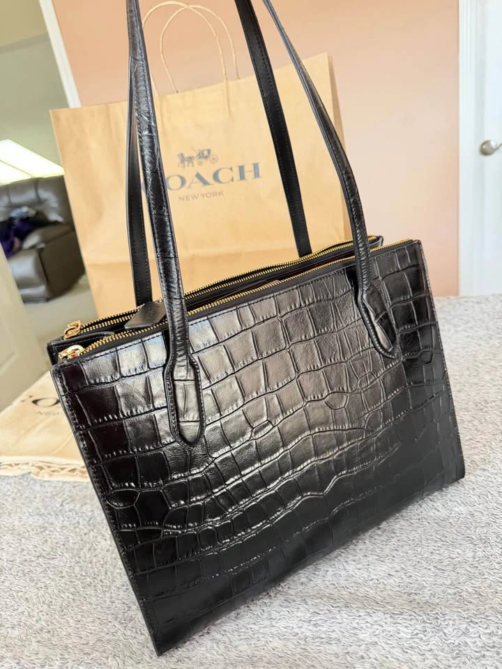 Coach Nina Tote CL654 Black Croc-Embossed Leather - photo 2