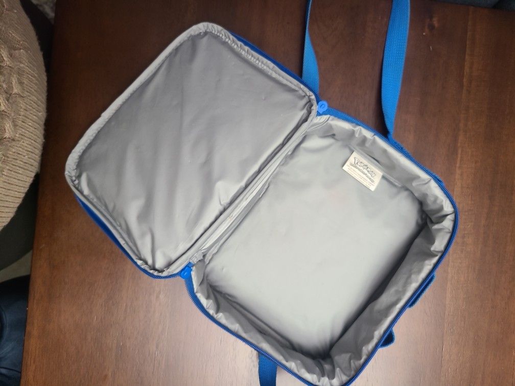 Free Pokemon Lunch Bag - photo 2