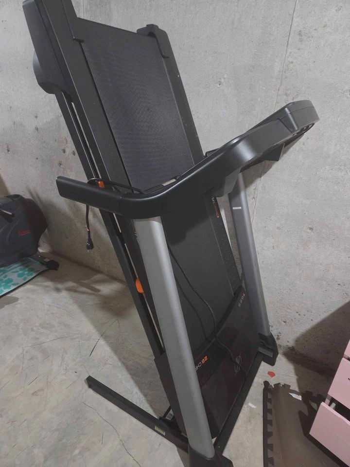 NordicTrack T Series Treadmill - photo 5