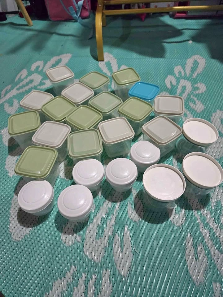 Little containers