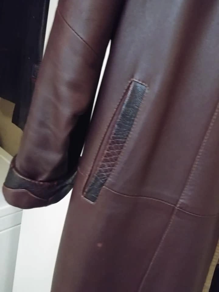 Burgundy Long Leather Coat with Textured Trim - photo 3