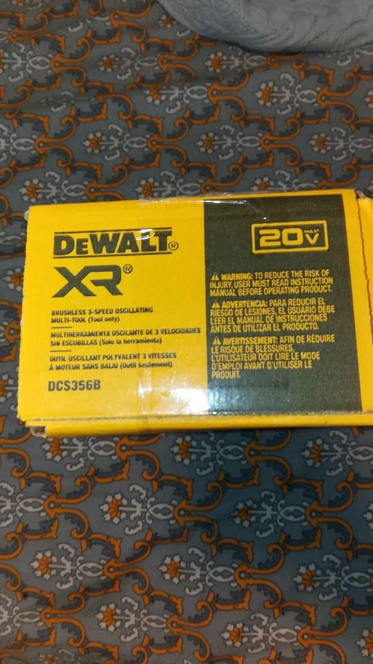 DEWALT XR 20V MAX Brushless 3-Speed Oscillating Multi-Tool - photo 2