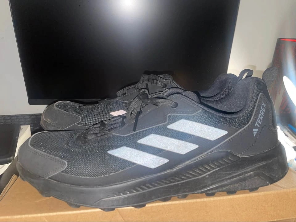 Adidas Terrex hiking shoes - photo 2