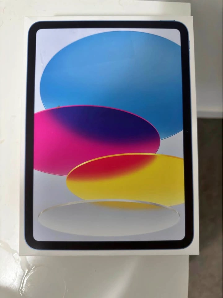 Ipad A16 (128GB) 100% battery life, basically new
