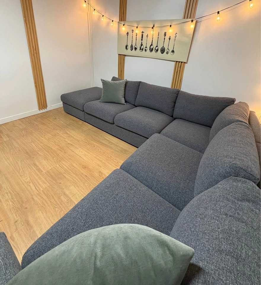 Finnala Corner Sectional + Ottoman - photo 2