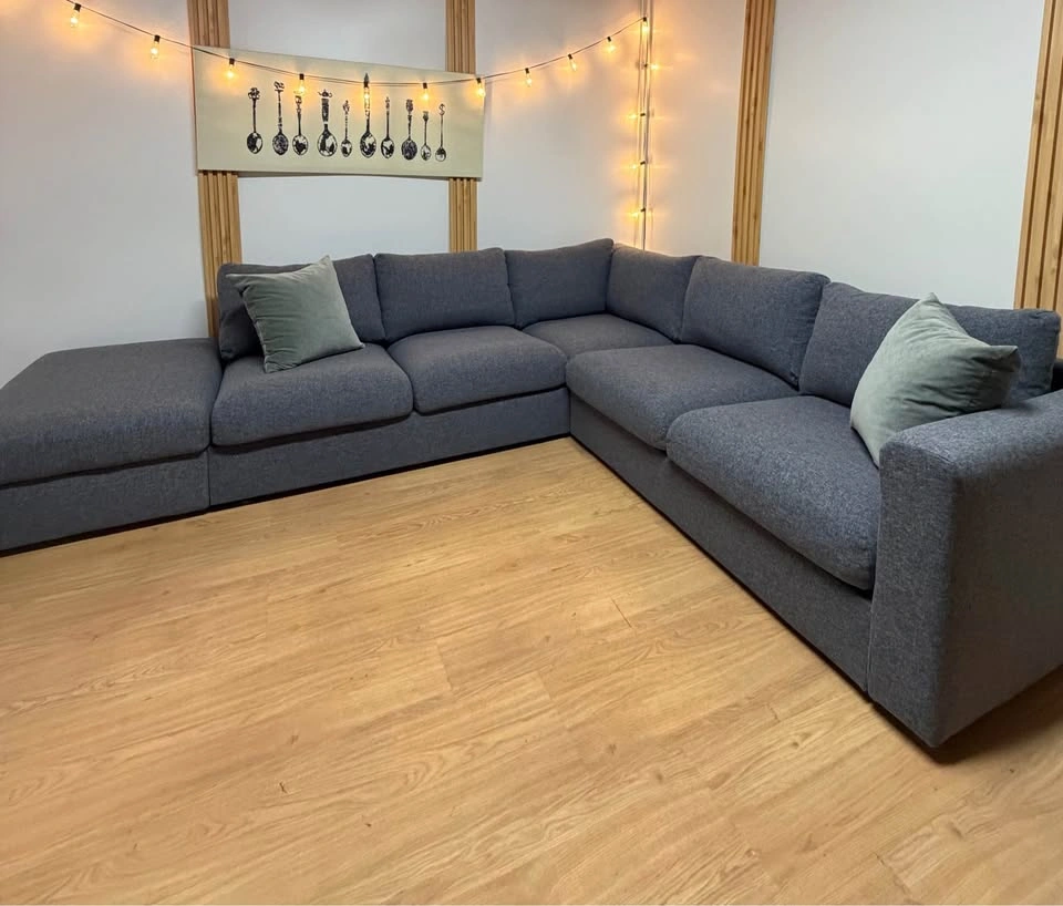 Finnala Corner Sectional + Ottoman - photo 5