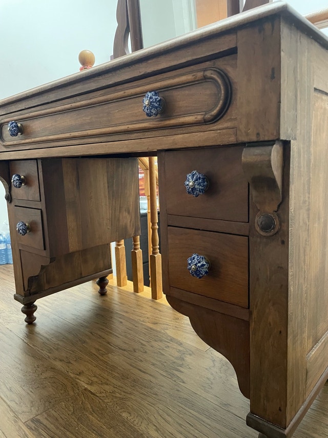 Antique Vanity Table - solid wood - photo 2