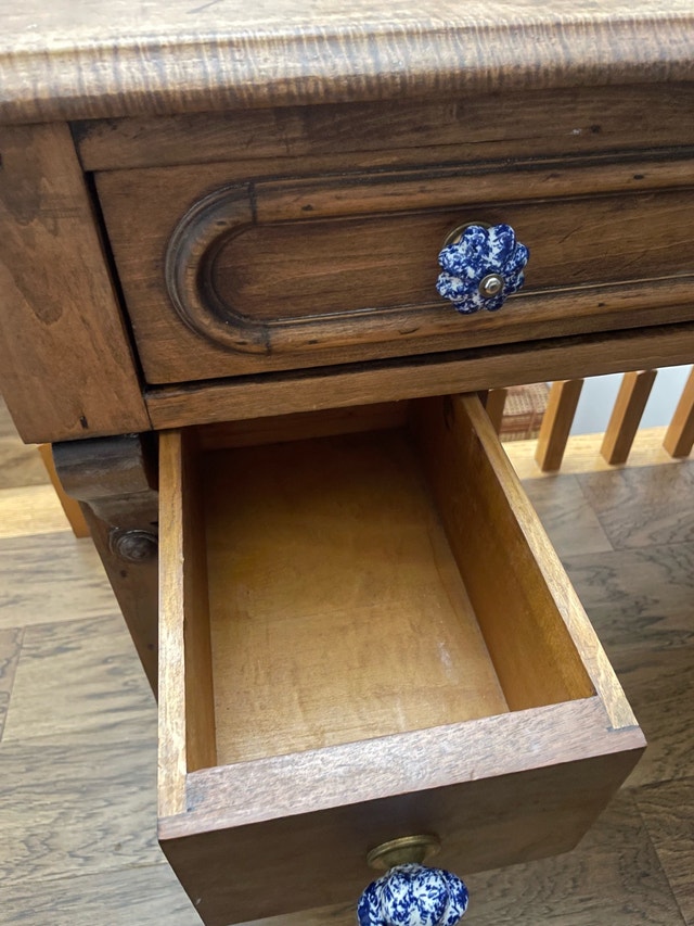 Antique Vanity Table - solid wood - photo 4