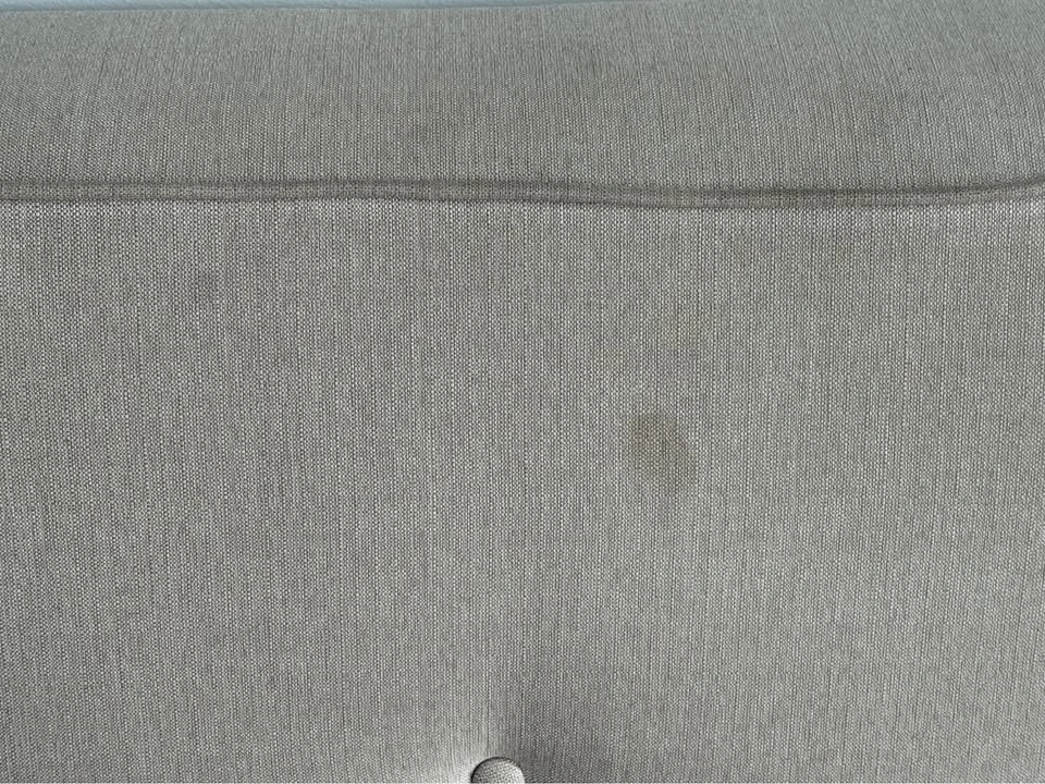 Sofa – Good Condition 🛋️ - photo 5
