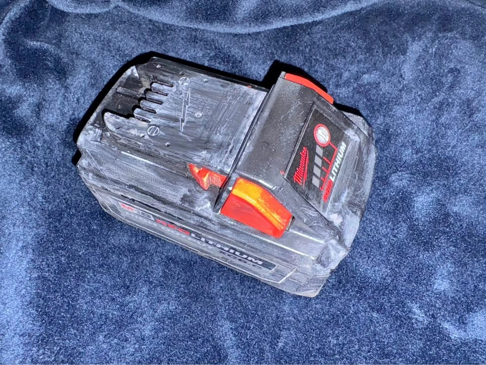 Milwaukee M18 REDLITHIUM HIGH OUTPUT XC6.0 Battery Pack