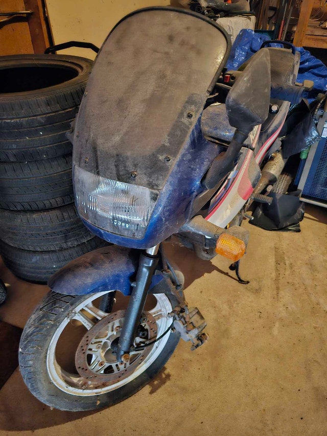 Kawasaki EX 550