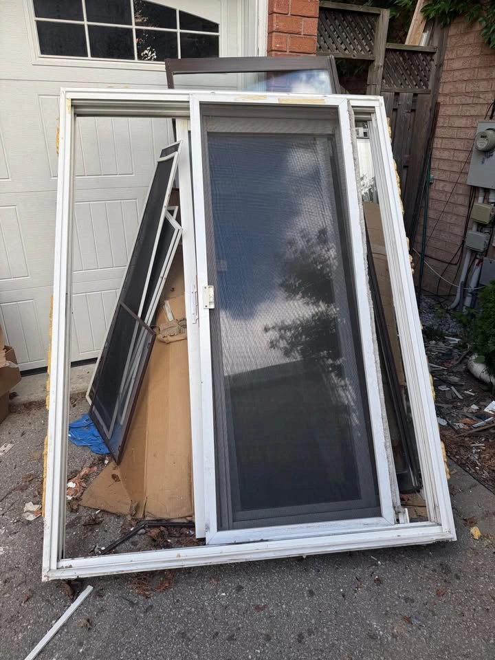Sliding Patio Door Frame and Screen Door - photo 2