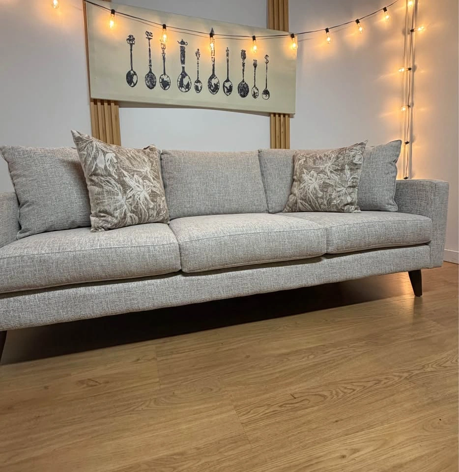 1 Year Old Urban Barn Santana Sofa - photo 2