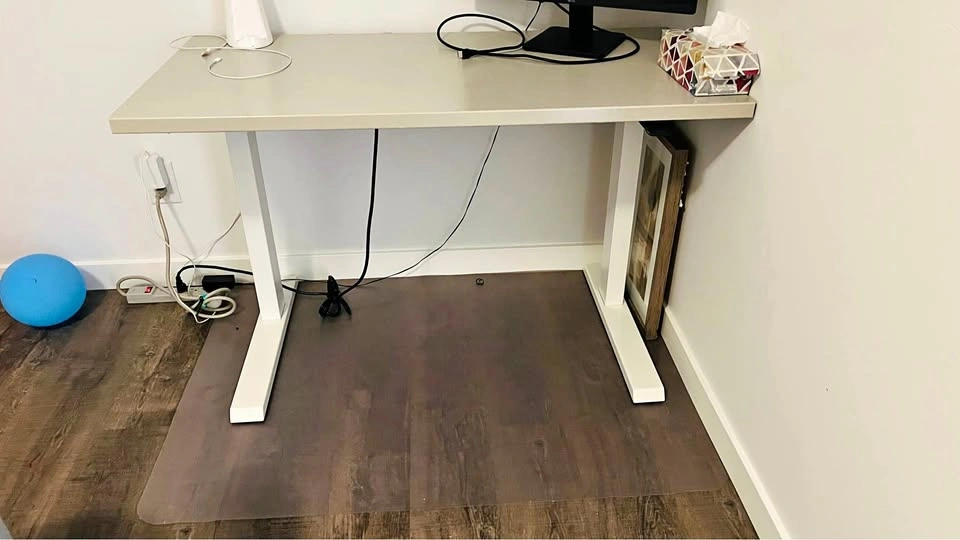 Electric Egronomic Desk with 4 years warranty