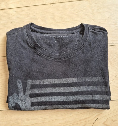John Varvatos Star USA Peace Flag Graphic Tee Mens M Black - photo 4