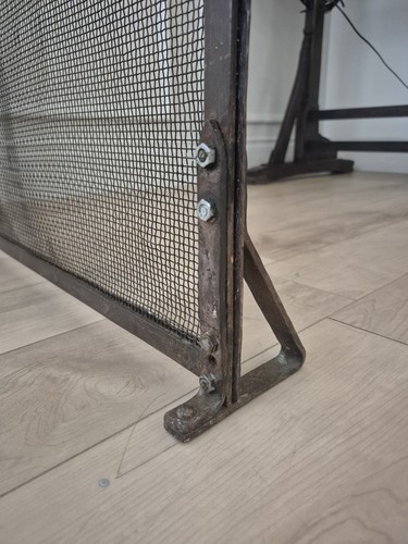 Arts & Crafts Style Hand-Hammered Iron Spark Screen - photo 4