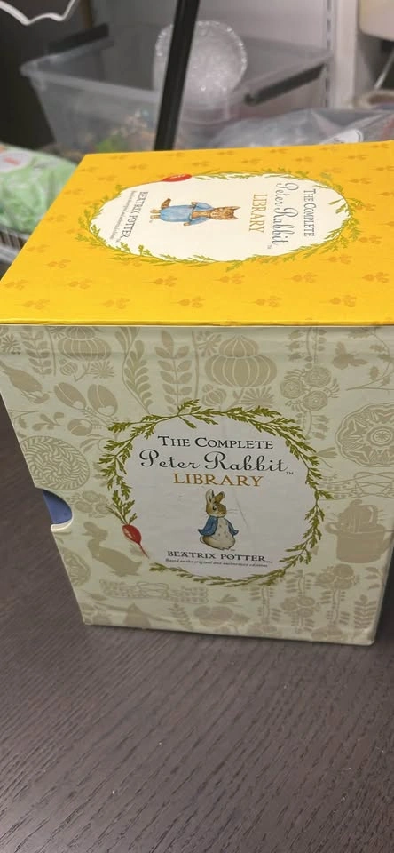 The complete Peter rabbit library (books 1-23) - photo 2