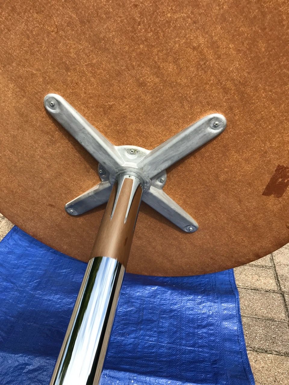 36” ROUND PEDESTAL MULTI-PURPOSE TABLE - photo 4