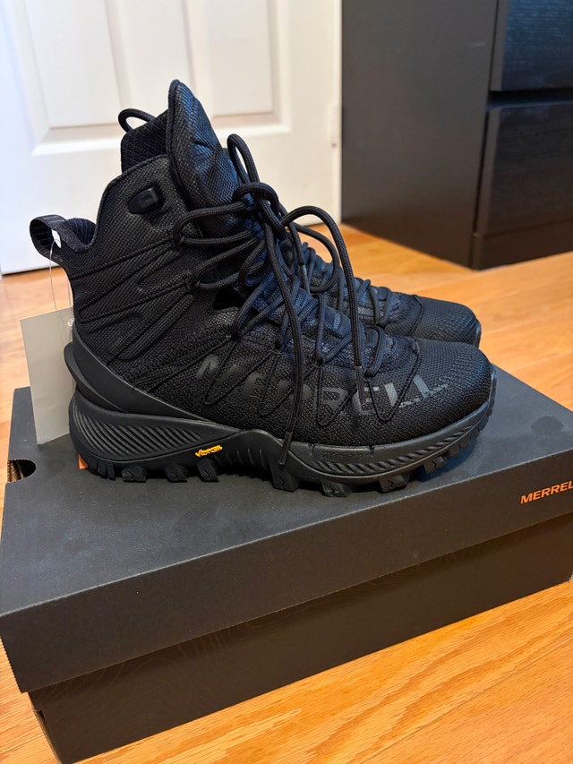 Merrell Women's Thermo Rogue 3 Mid GTX Boots Size 6 - Black