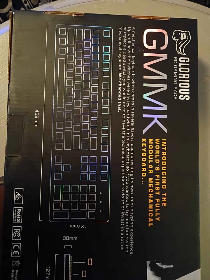 Glorious GMMK Full Size Mechanical Keyboard - photo 2
