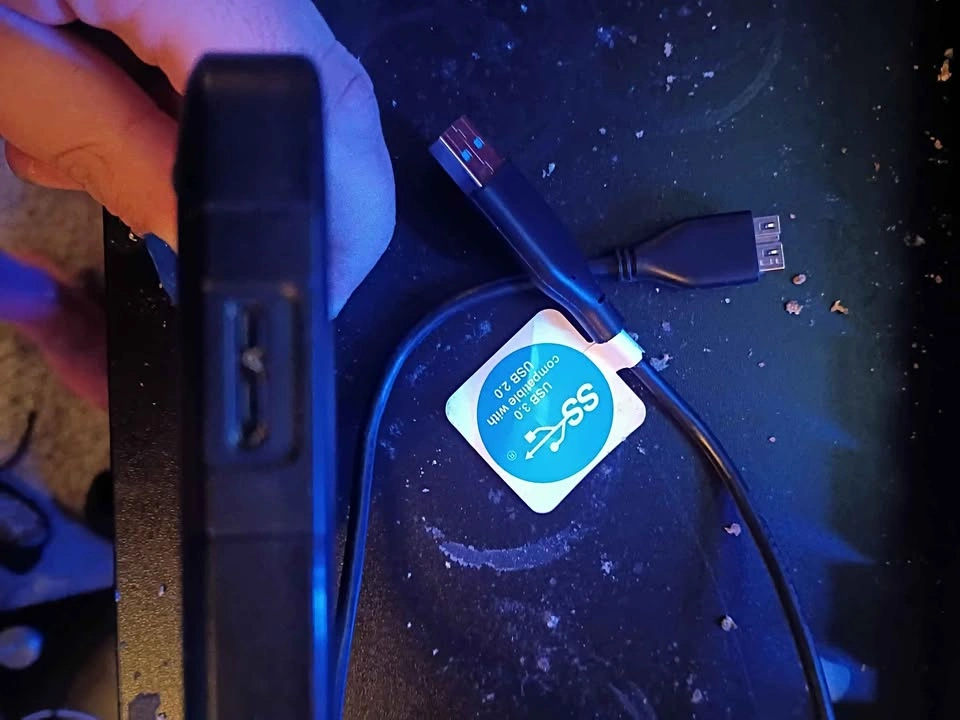 WD My Passport Ultra External Hard Drive 1TB - photo 3