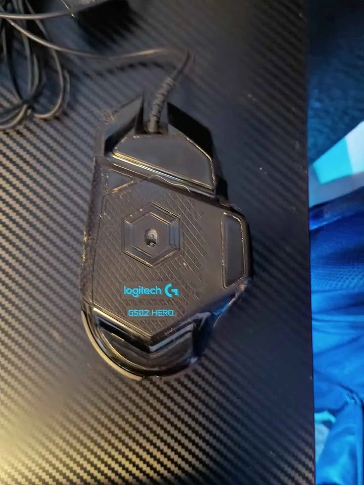 Logitech G502 HERO Gaming Mouse - photo 3