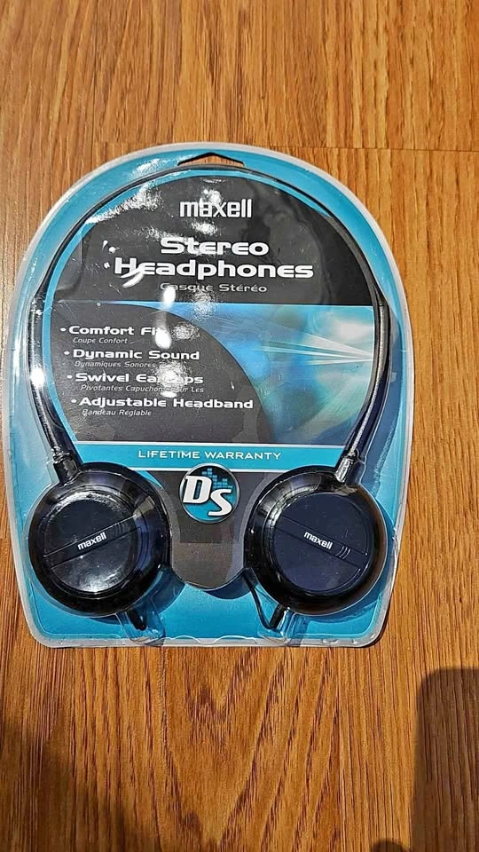Maxell Stereo Headphones