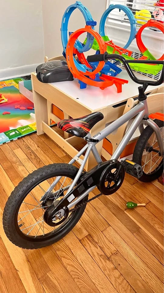 Kids bike 16”