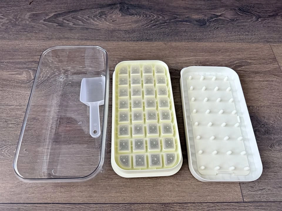 Press-to-Release Ice Cube Tray Set with Storage Bin & Scoop