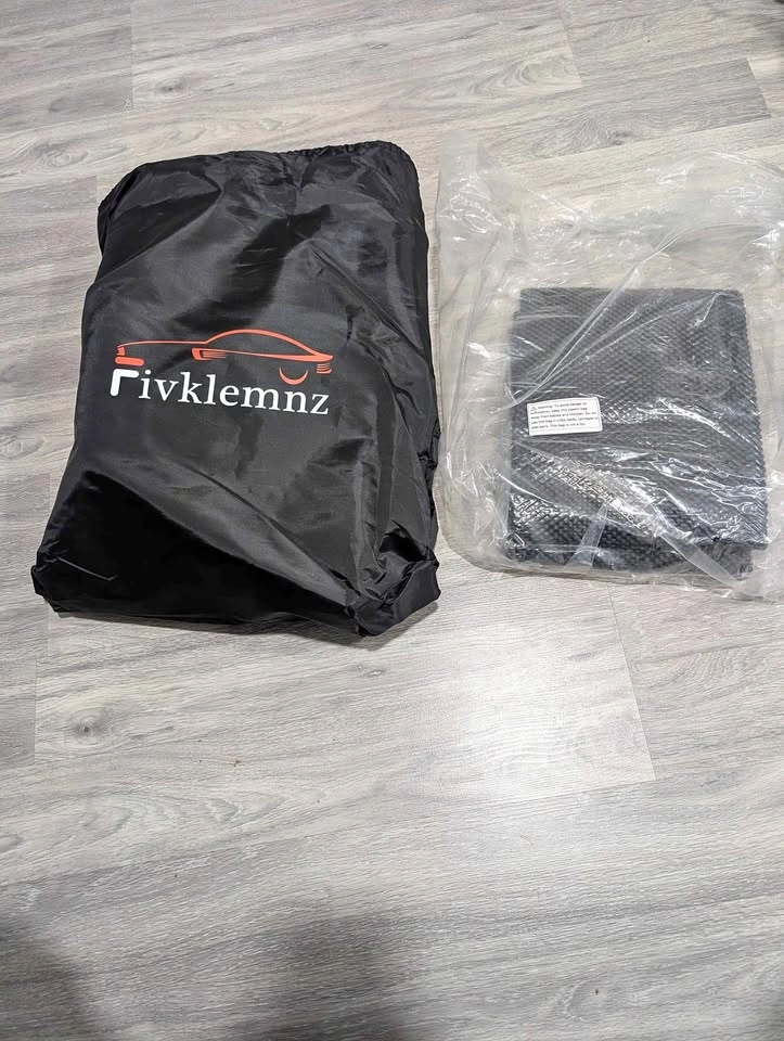 Fivklemnz Rooftop Cargo Carrier Bag 22 l
