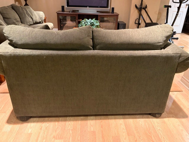 LA-Z-Boy Sofa & Loveseat Combo - photo 3