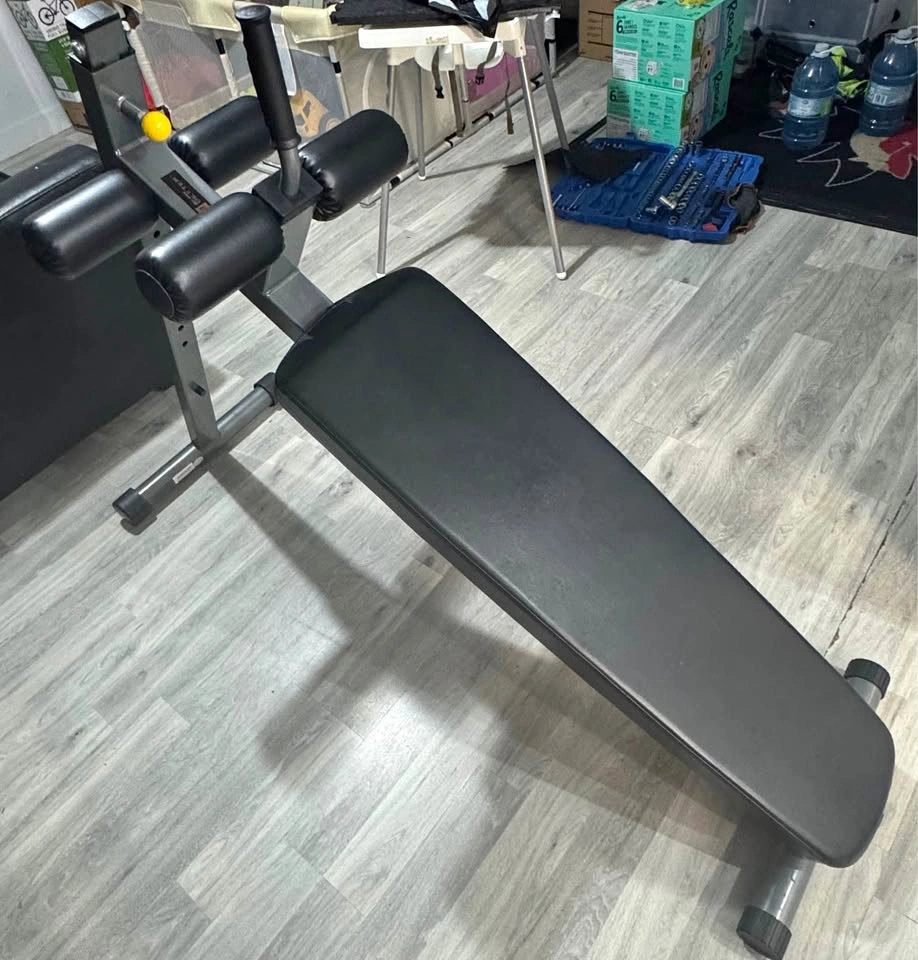Vo3 Impulse Adjustable Ab Bench