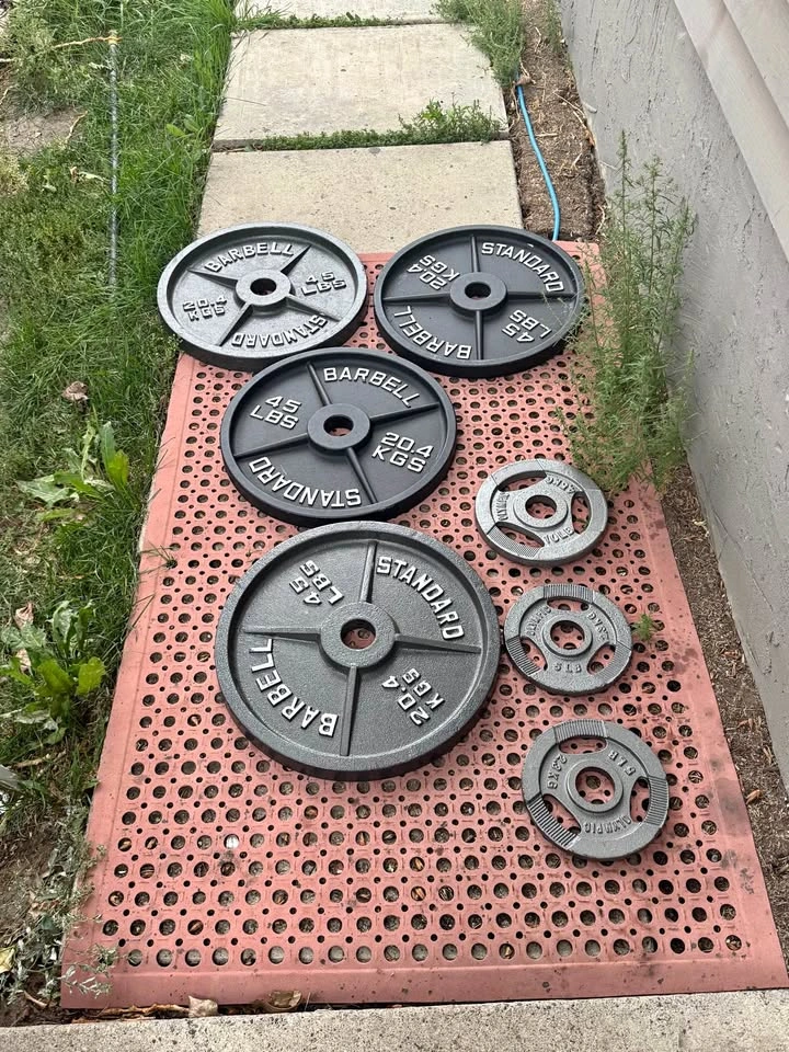 Standard Barbell Olympic Weight Plates