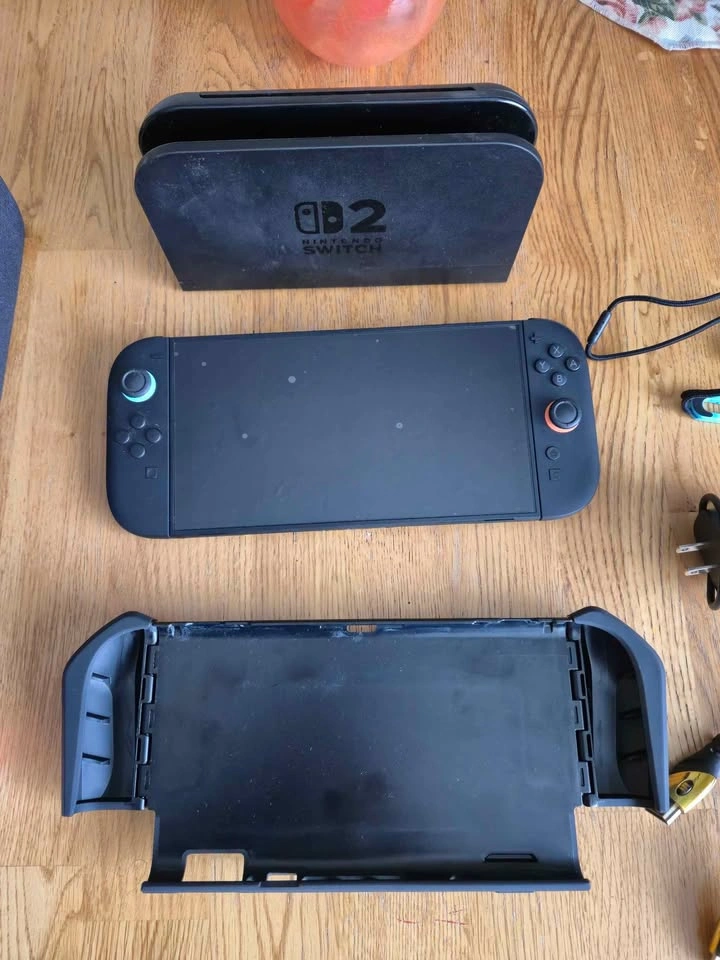 Nintendo Switch 2 Bundle - photo 2