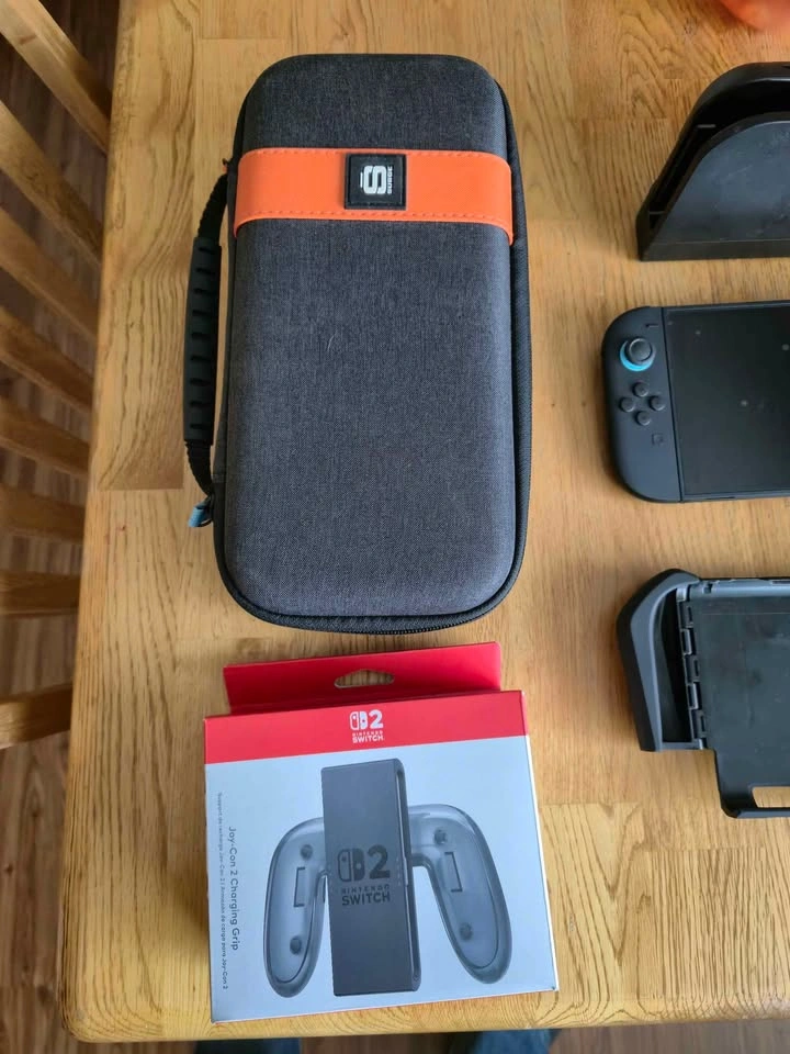 Nintendo Switch 2 Bundle - photo 5